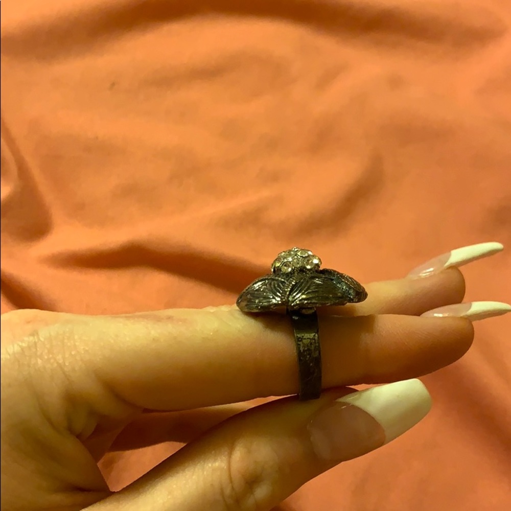 Ring - Picture 2 of 3